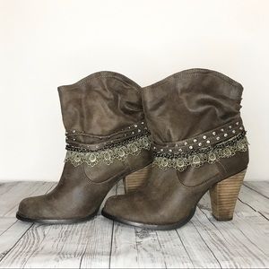Not Rated Embellished Cowboy Booties Size 9